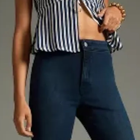 Brand New PILCRO CLEAN HIGH-RISE FLARE JEANS - Picture 5 of 11